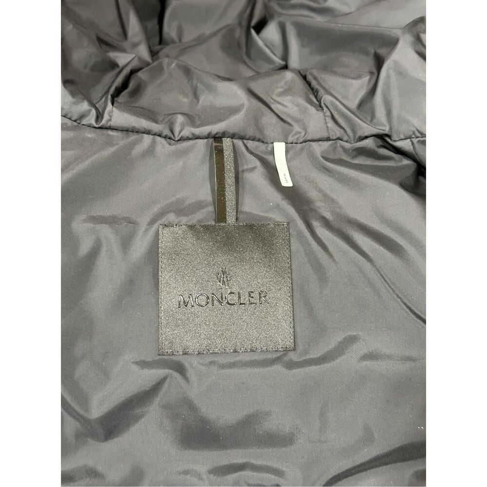 MONCLER BARRAUX HOODED DOWN VEST SIZE 0 / XS $1,800.00 - Picture 14 of 16